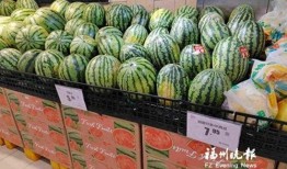 吃瓜群众树脂摆件