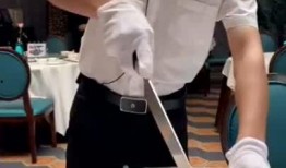吃果冻的吃瓜群众,吃瓜群众的热议焦点