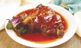 宅猪和肘子朋友圈吃瓜,揭秘娱乐圈最新瓜料