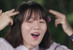 吃瓜表情包泰国女孩,萌态可掬引网友热议