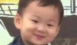 吃瓜群众搞笑化妆,妆容翻车现场，笑料百出！